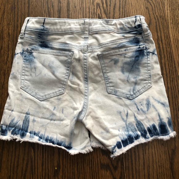 Kids tie-dye Jean shorts - Picture 2 of 4
